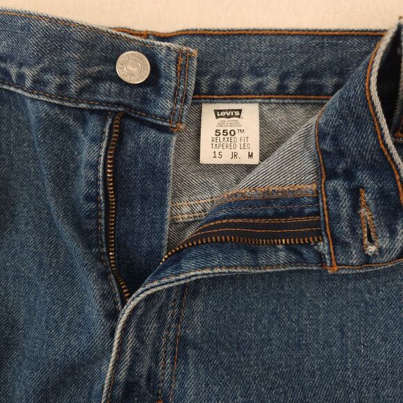 VTG Levi’s 550 Juniors 15 Relaxed Fit Tapered Leg Jeans Medium Wash High Rise - Picture 7 of 10